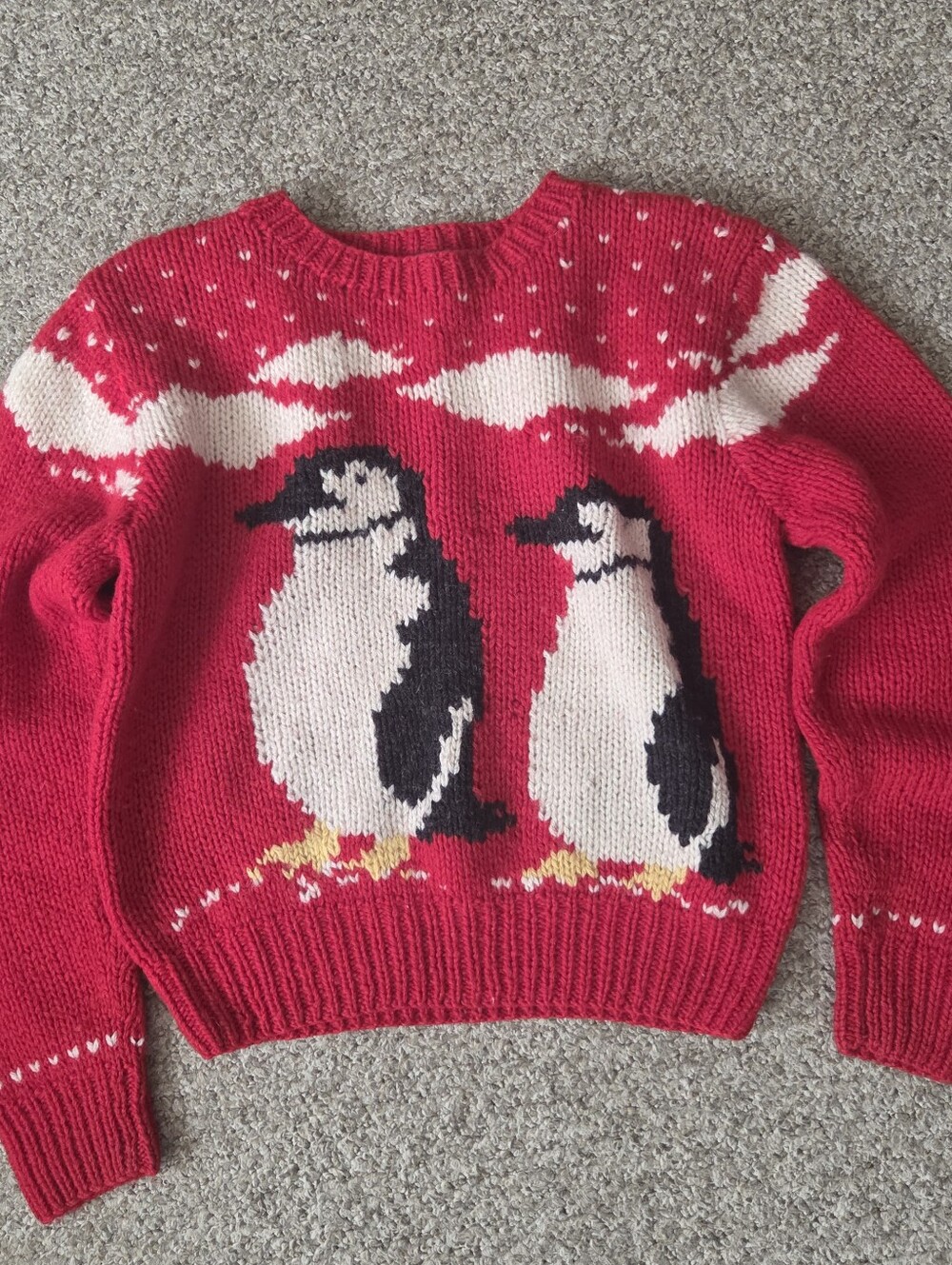 Vintage Woolrich Red Penguin Crewneck Sweater Wool Womens Medium Festive Cottage